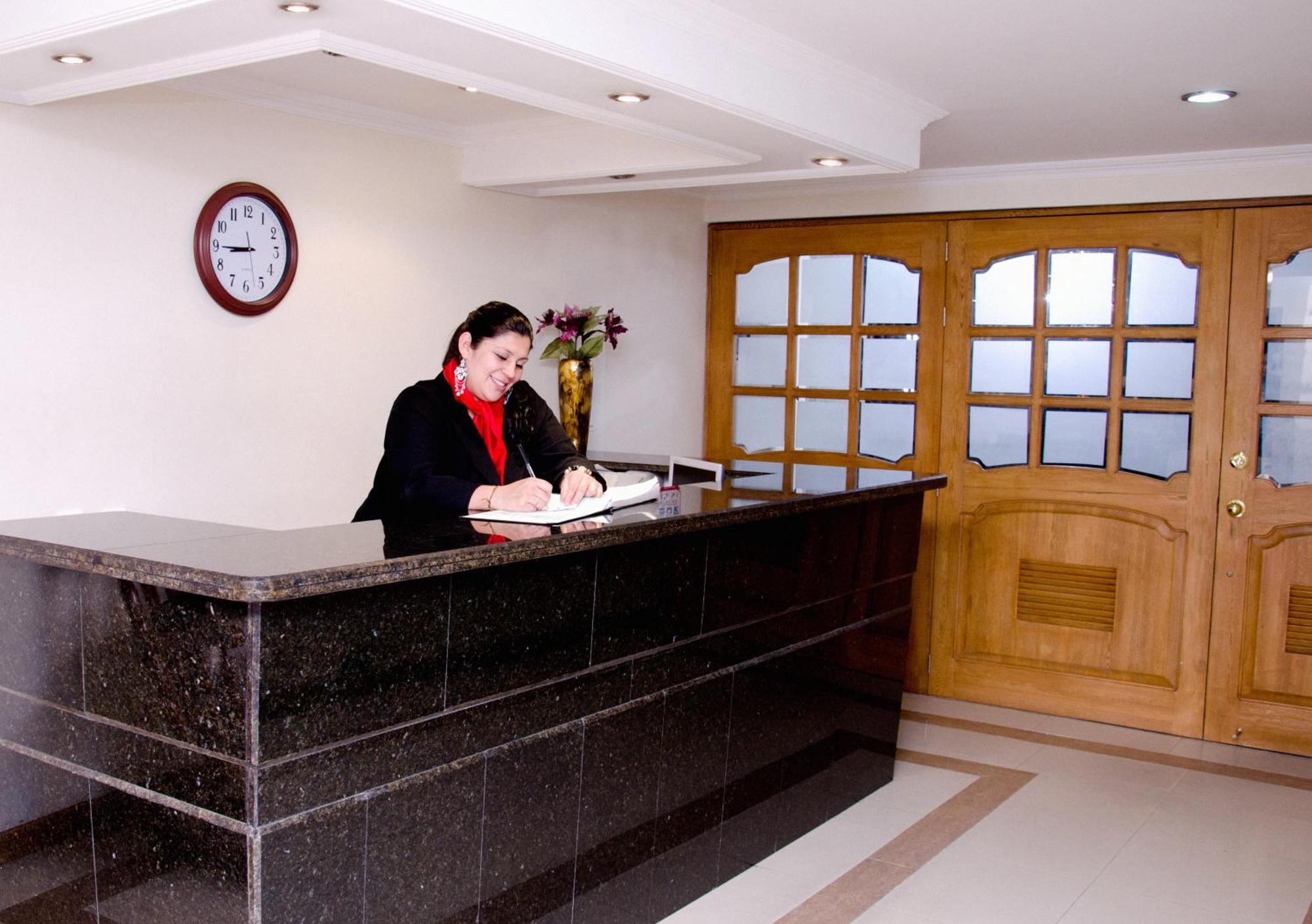 Hotel Casa La Riviera Bogota Bagian luar foto
