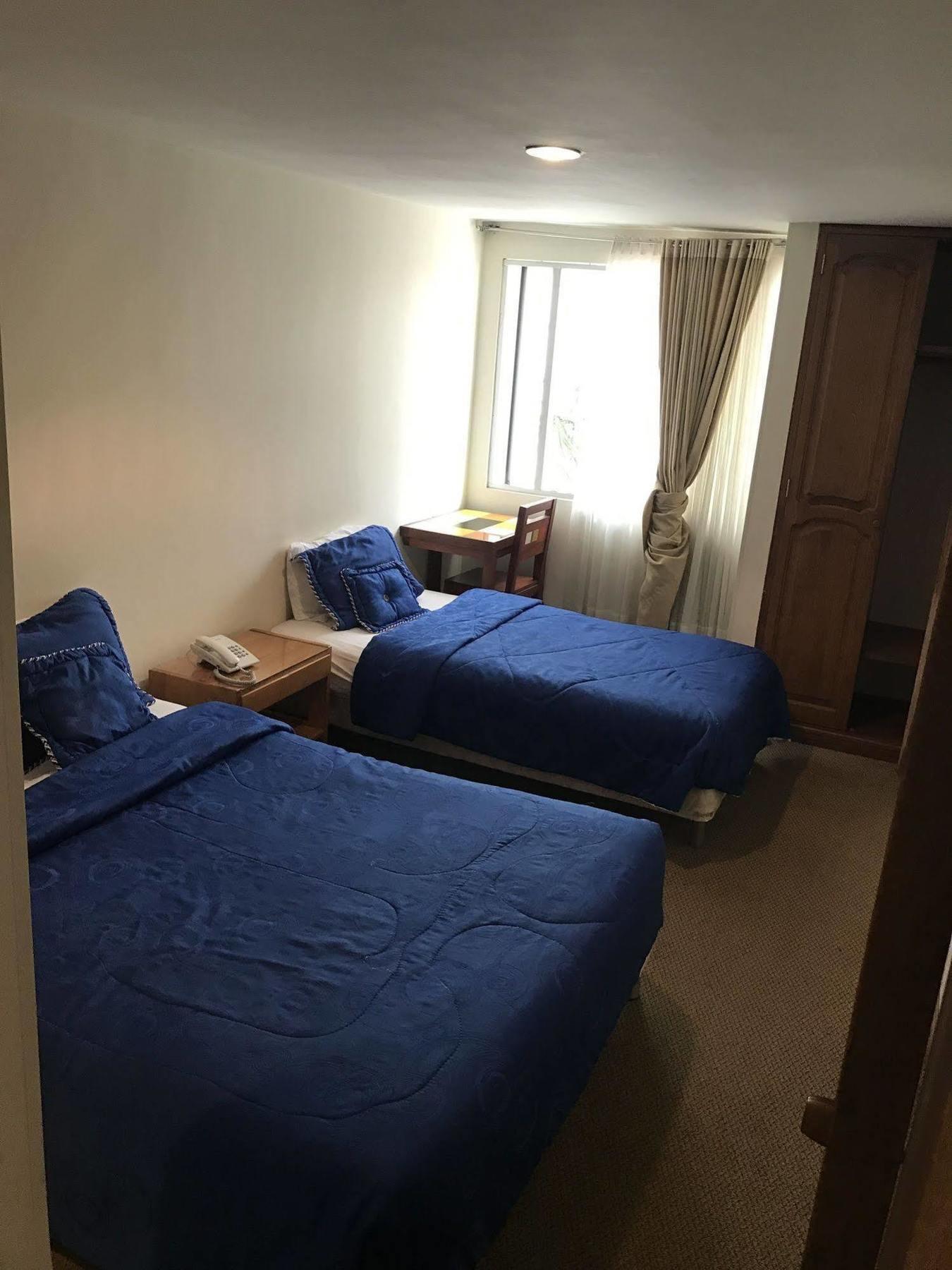 Hotel Casa La Riviera Bogota Bagian luar foto