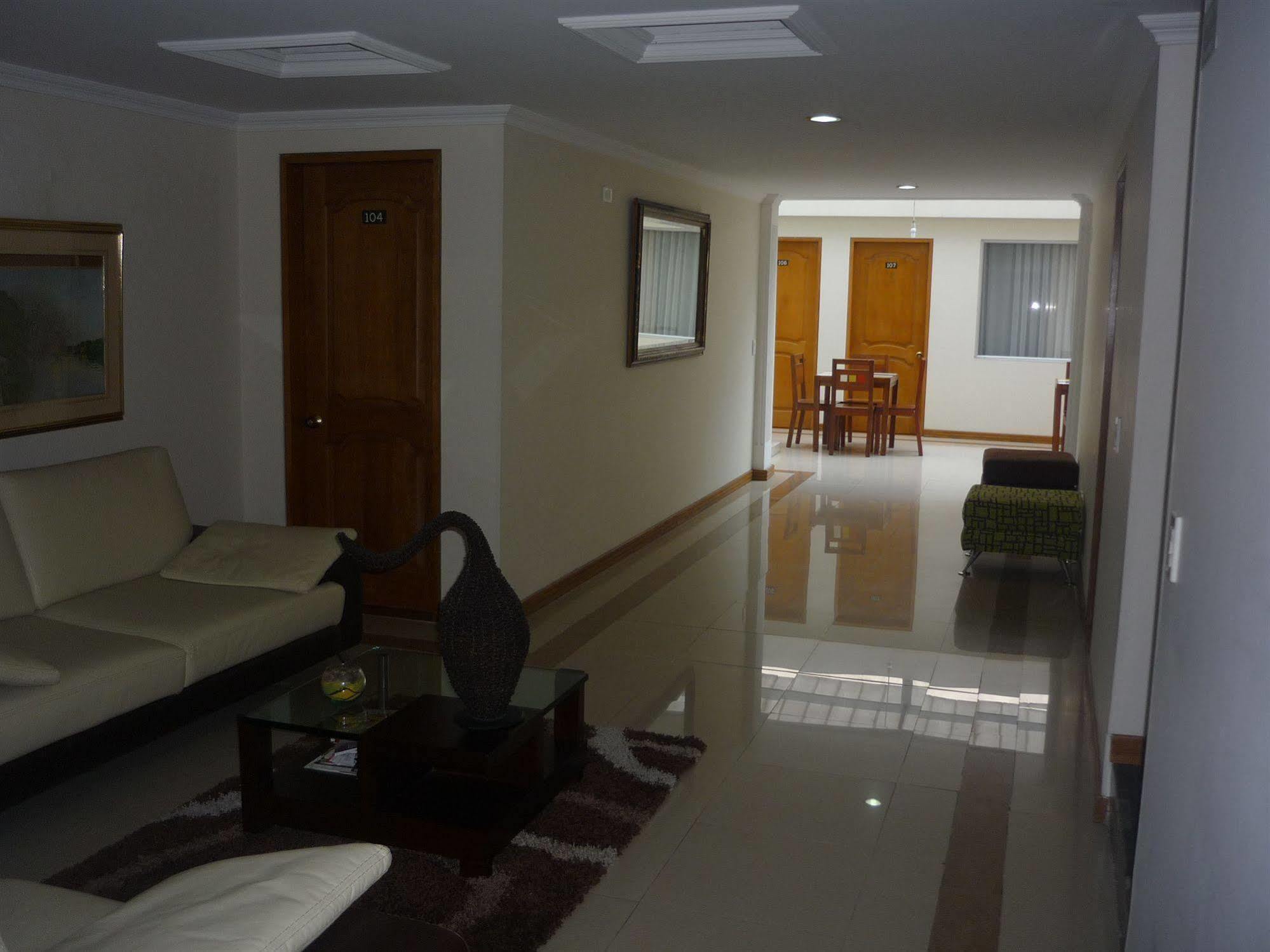 Hotel Casa La Riviera Bogota Bagian luar foto